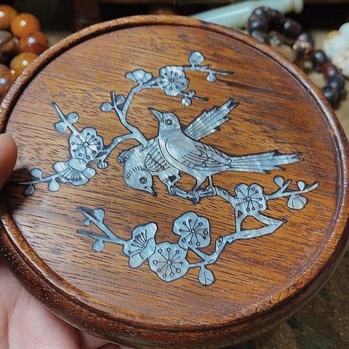 d h m lu f g j m j tu k n c