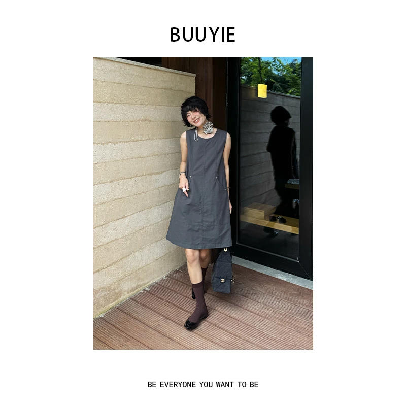 BUUYIE 25SS【昀辰】百搭新款休闲无袖马甲连衣裙 250551