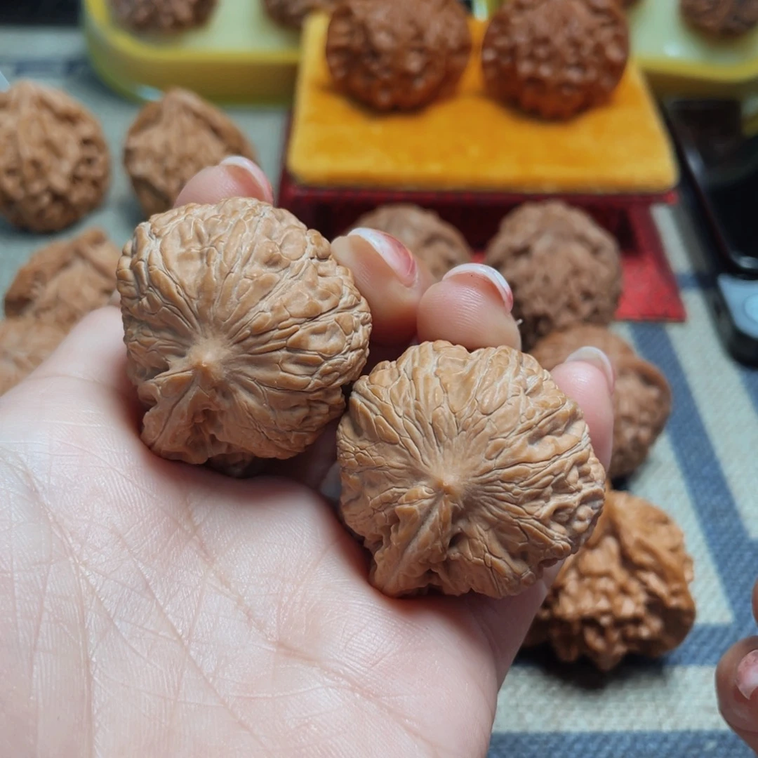 吊坠文玩核桃全品元宝一根筋