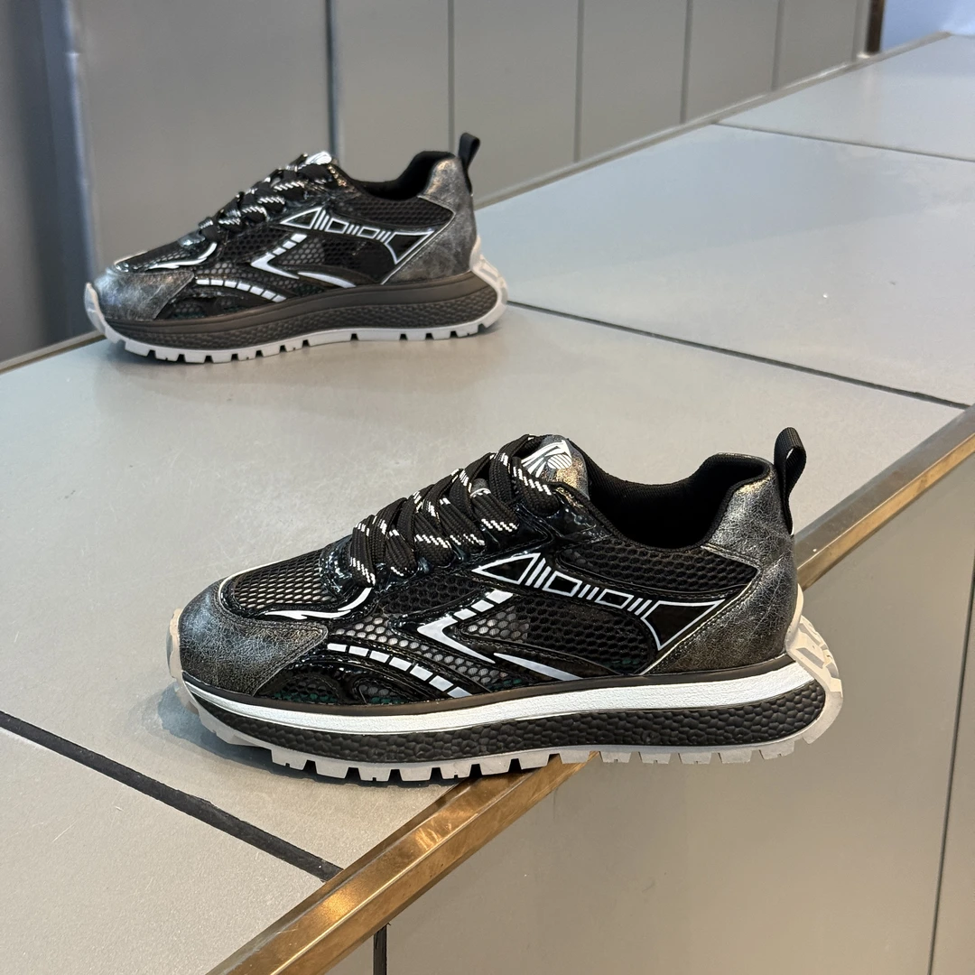 春夏季新款网面透气舒适时尚潮流老爹鞋轻便百搭厚底运动休闲鞋男