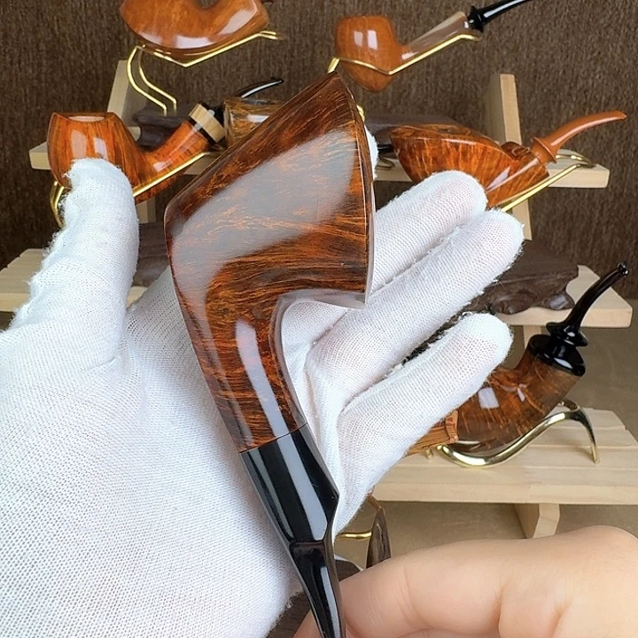 自由飞碟（冯冯烟斗）