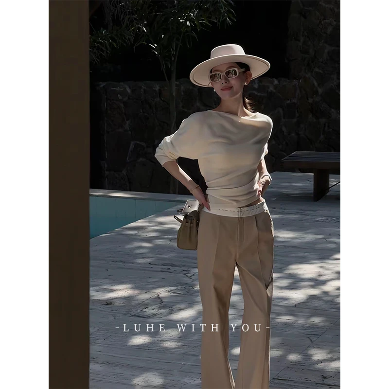 LUHE【诺丁山期刊】hehe私服~设计感100羊毛针织衫+休闲西裤