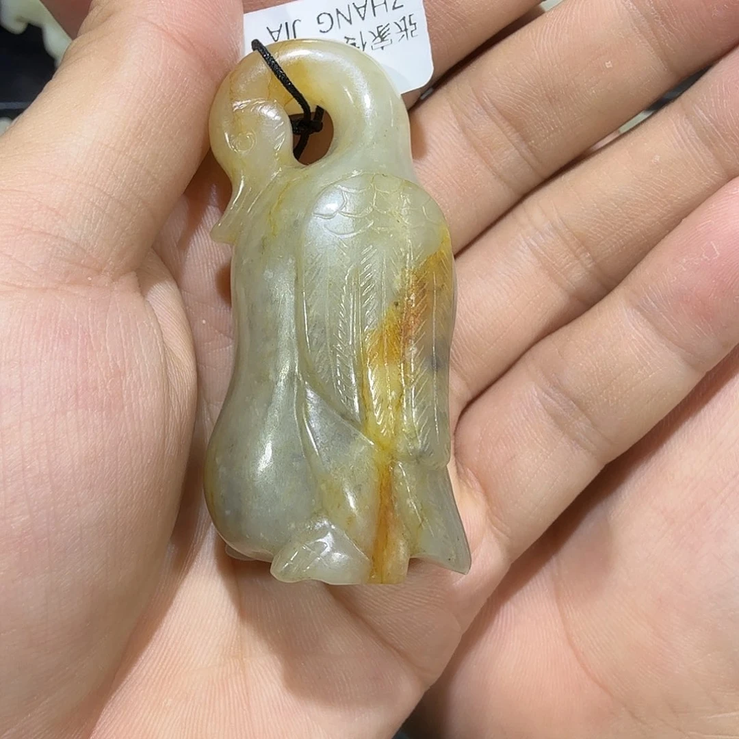天***头和田玉未镶嵌挂件