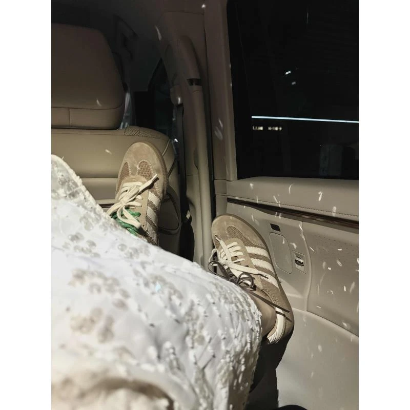 夏季网面透气miu系休闲鞋 J24X138