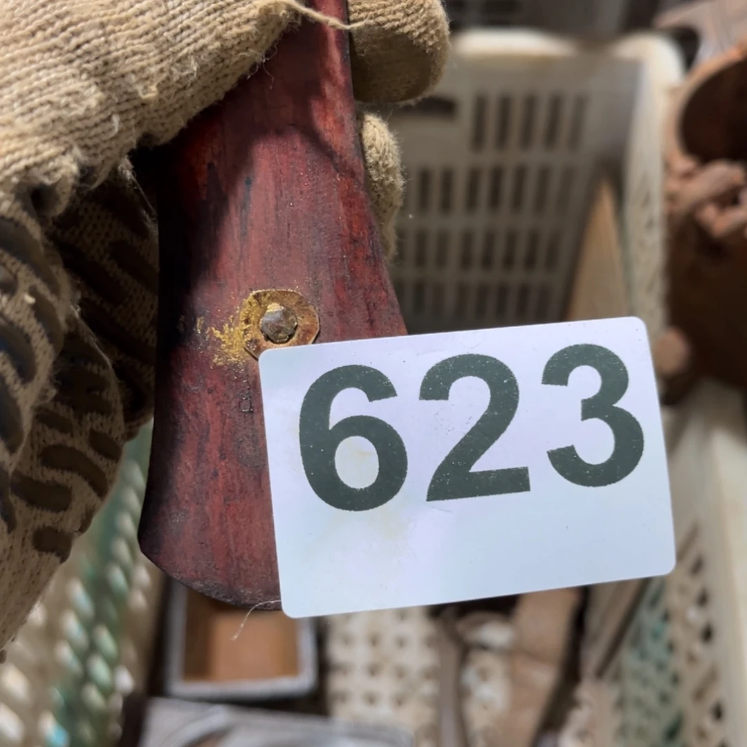 传***叶一物一图，工艺品。