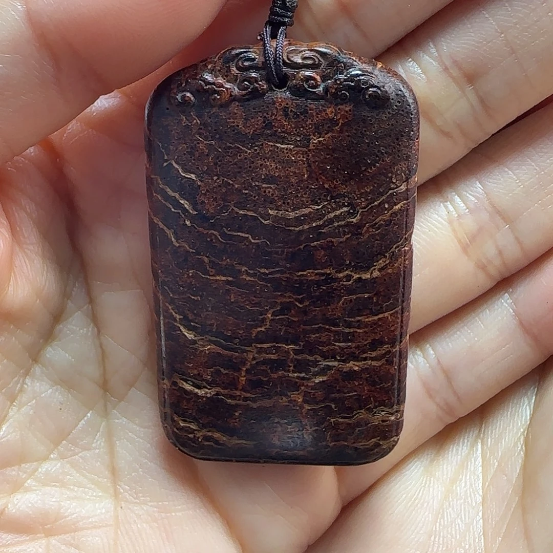 者***里藤类降真香黄金甲5/4牌