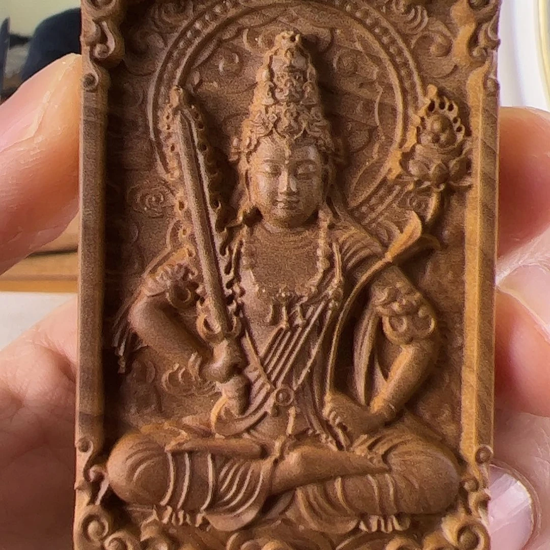 檀香木其他印度迈索尔老山檀香虚空守护神雕刻牌461