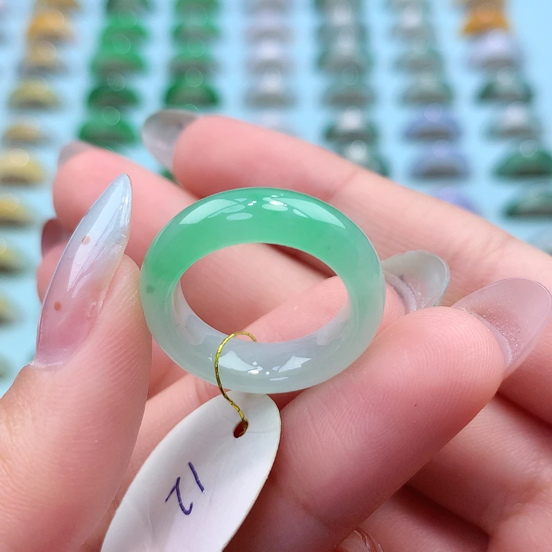 未镶嵌戒指翡翠12圈