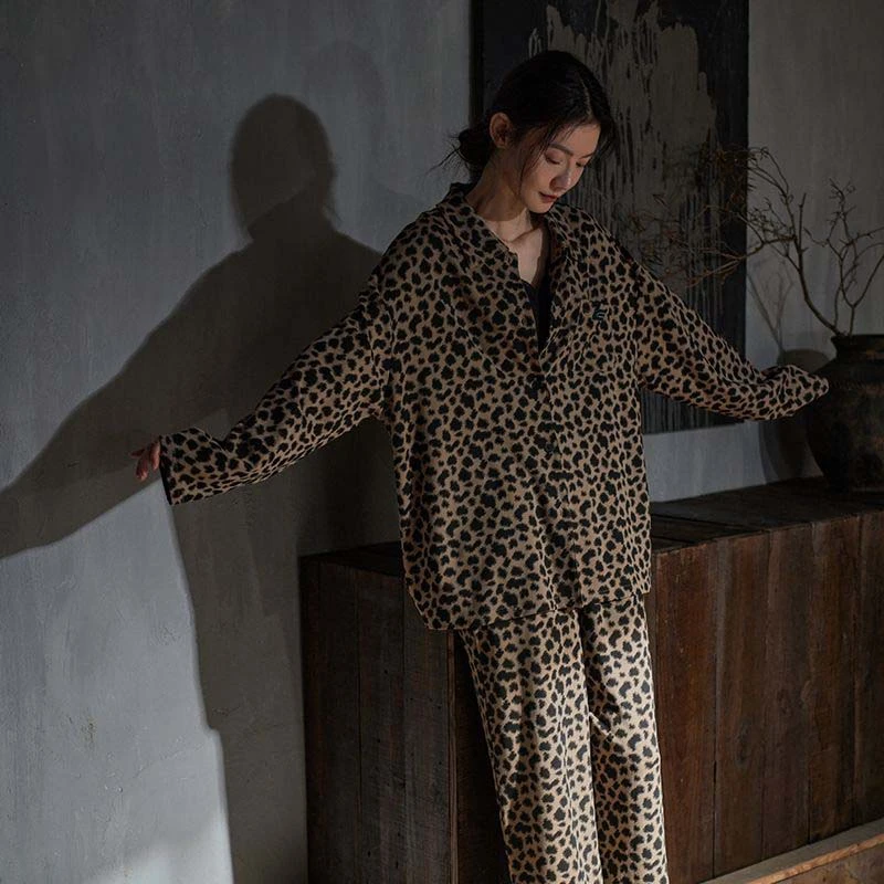 豹纹女士睡衣高级感开衫长袖套装春秋休闲慵懒可外穿家居服女
