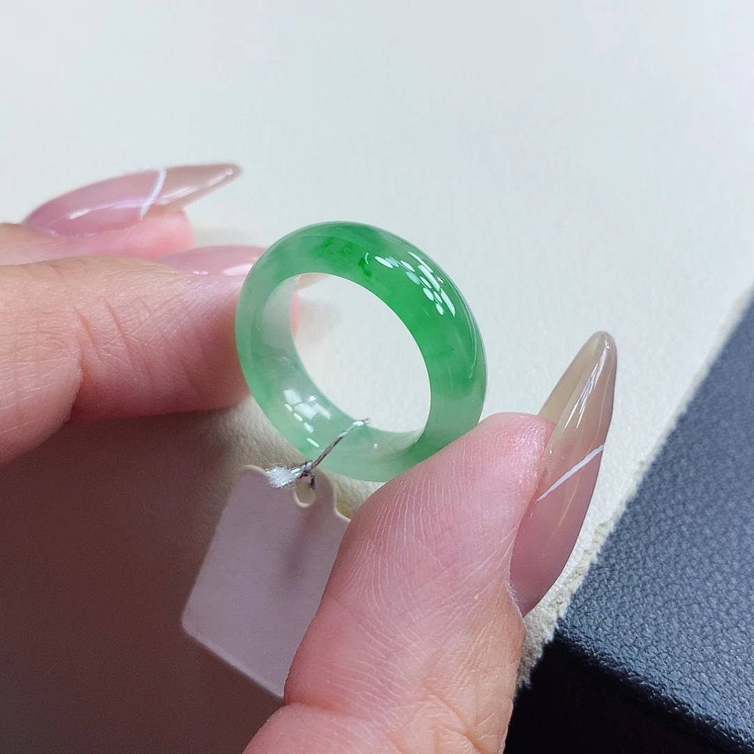 翡翠戒指未镶嵌11号