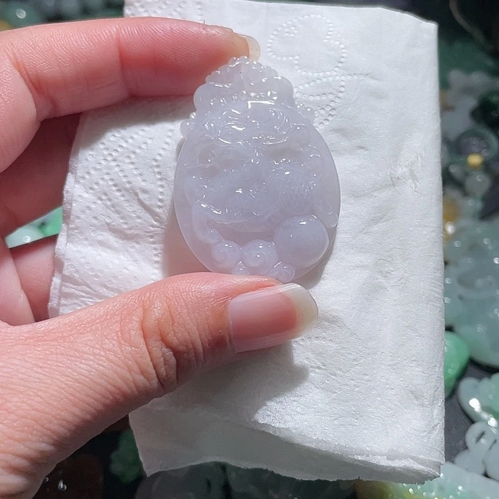 颈饰未镶嵌翡翠天