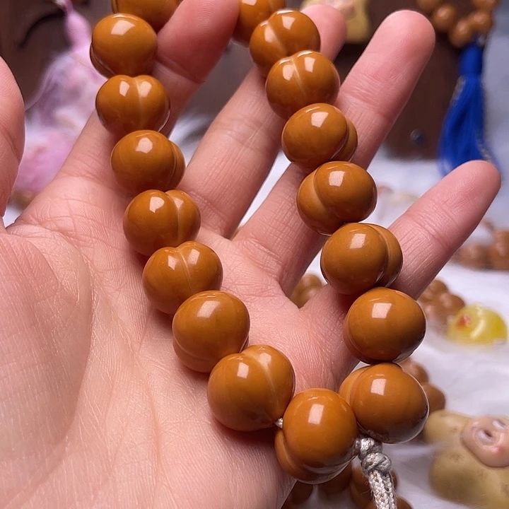 吊坠猴头核桃16尺寸柯基屁桃