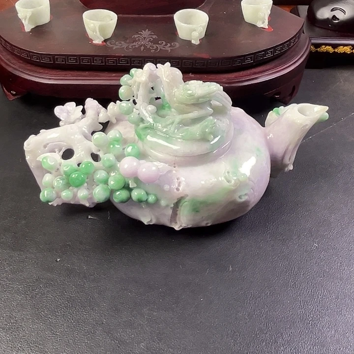 翡翠未镶嵌摆件翡翠