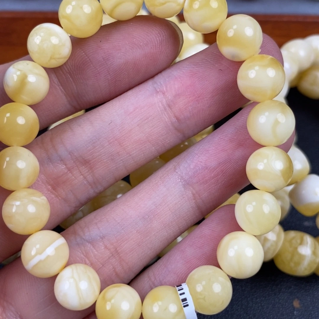 琥珀未镶嵌珠宝奇石26