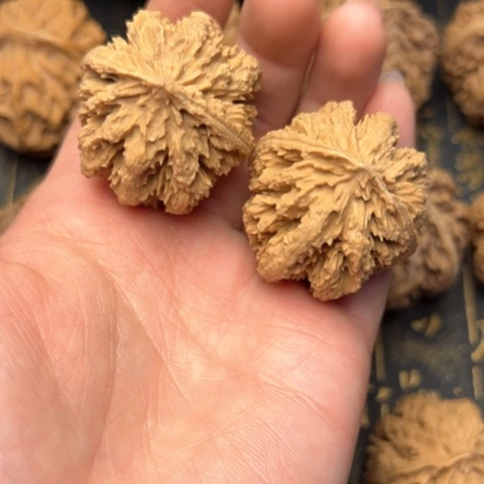 文玩核桃吊坠秦岭核桃25