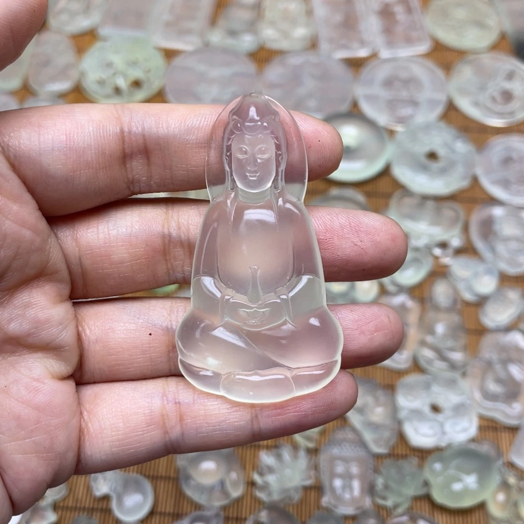 未镶嵌蛇纹石玉颈饰想**脖