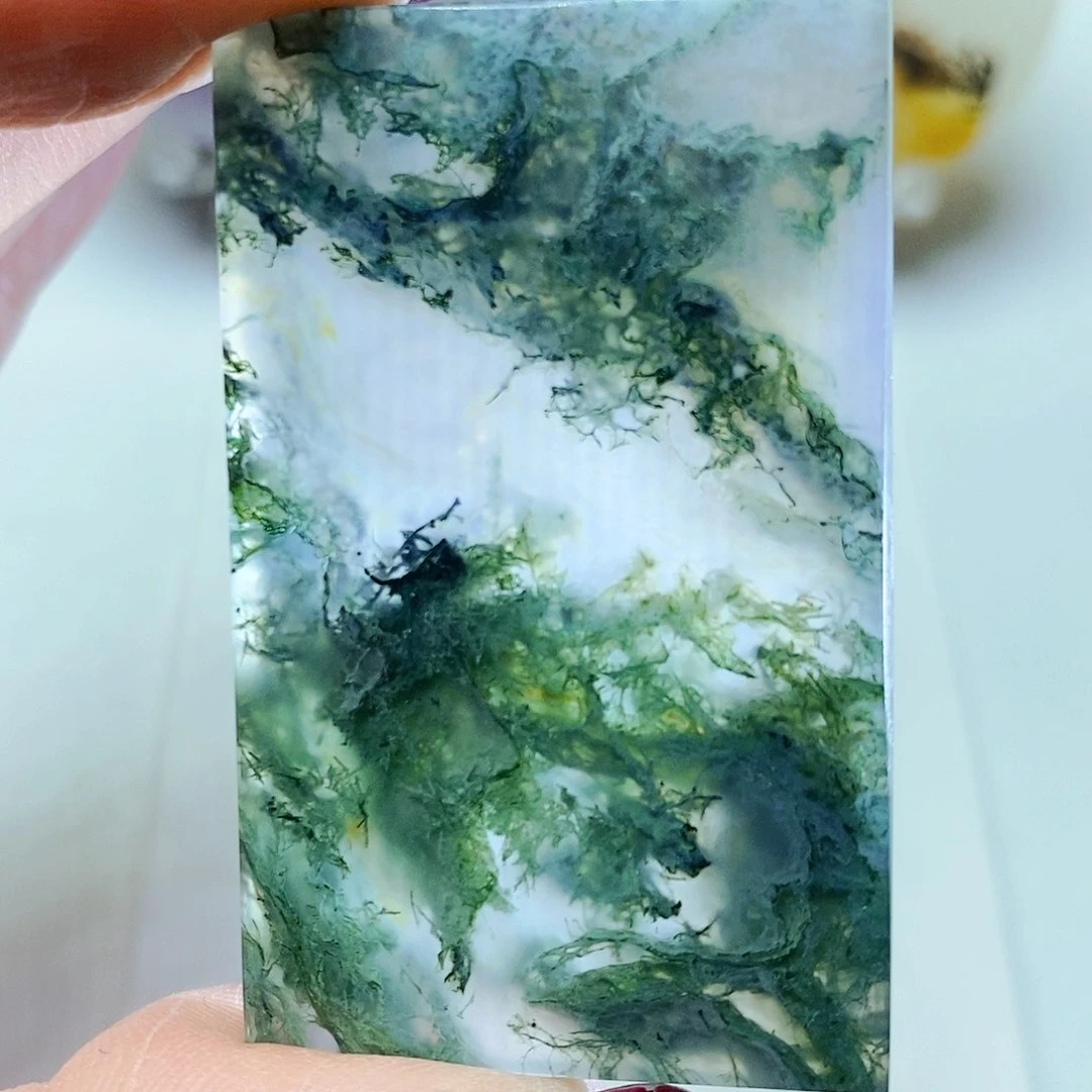 玛瑙/玉髓颈饰未镶嵌谜*龙