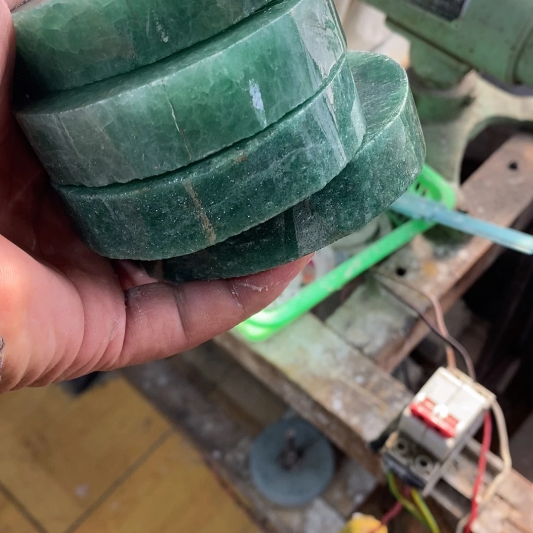 刘***姐定制玛瑙玛瑙手镯71.62.60.60私人定制