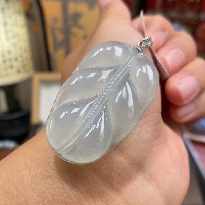 【闪购商品】颈饰银S925镶嵌翡翠55