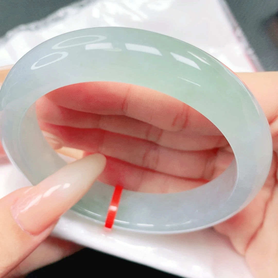 翡翠未镶嵌手镯57