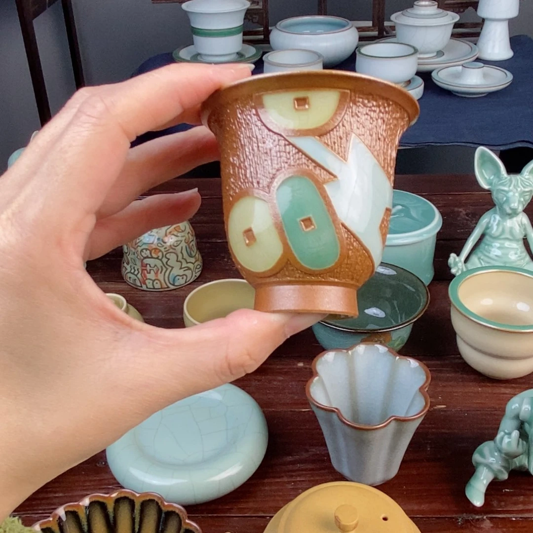 朱砂胎高铃铛杯 四釉结合 弟窑不开片 重工