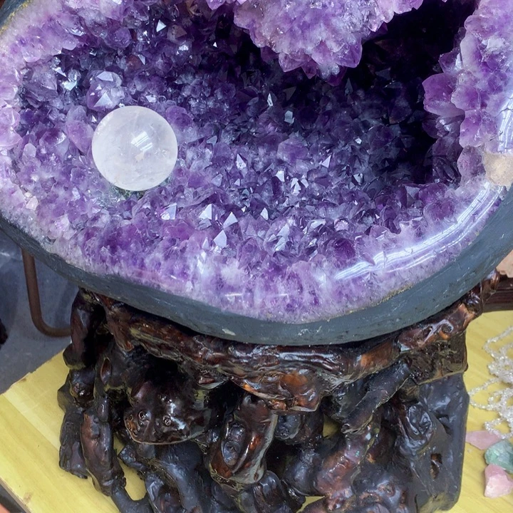 金***尊未镶嵌紫晶大型摆件（非配饰）