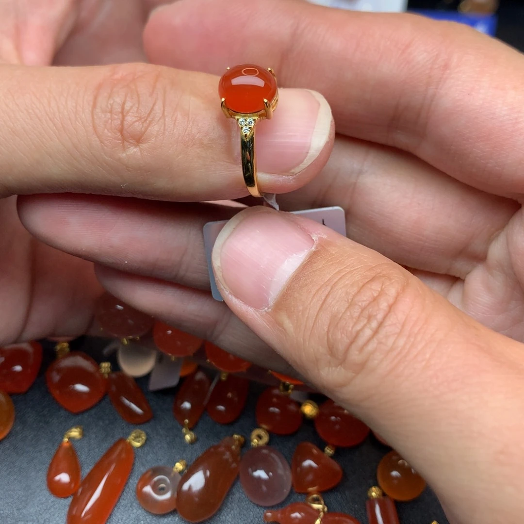 定制南红玛瑙未镶嵌