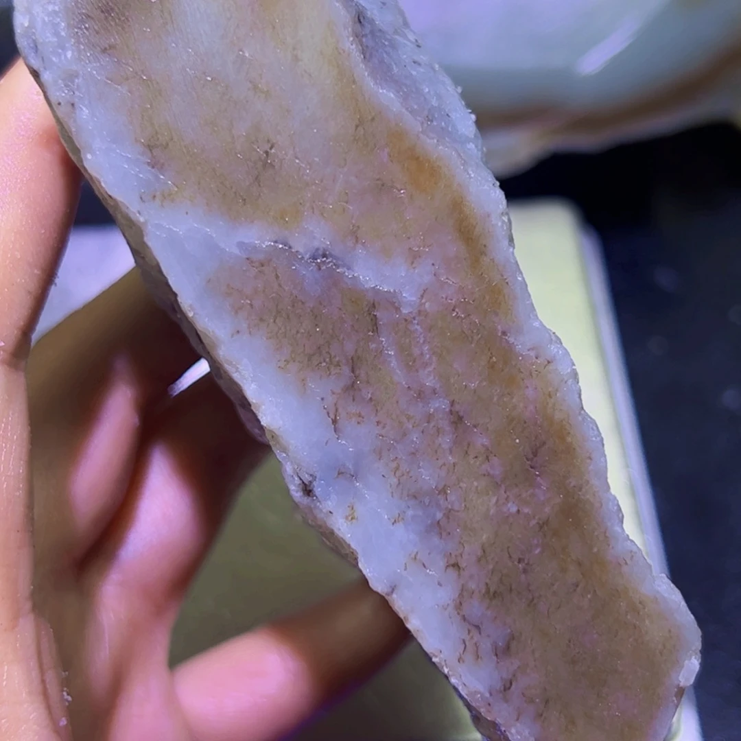 和田玉未镶嵌珠宝半成品