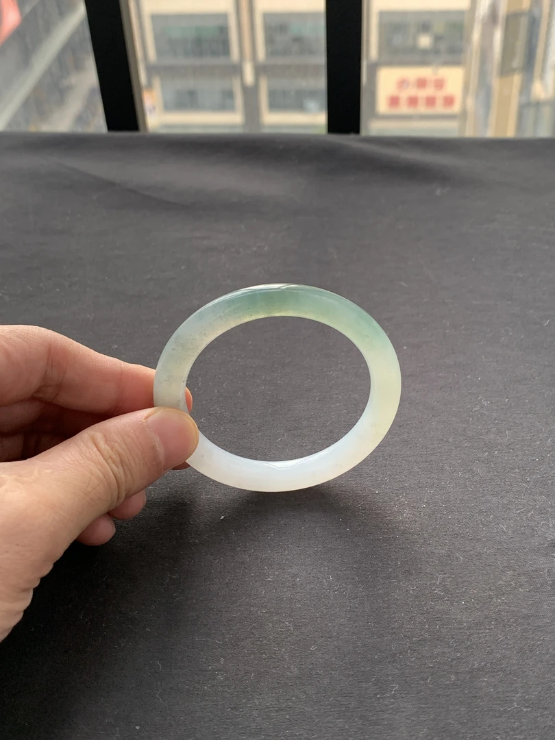缅甸天然圆条翡翠50圈