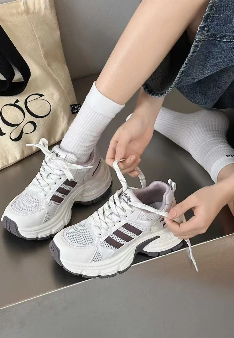 【华小姐】春夏季新款时尚潮流圆头厚底透气百搭休闲鞋213-8