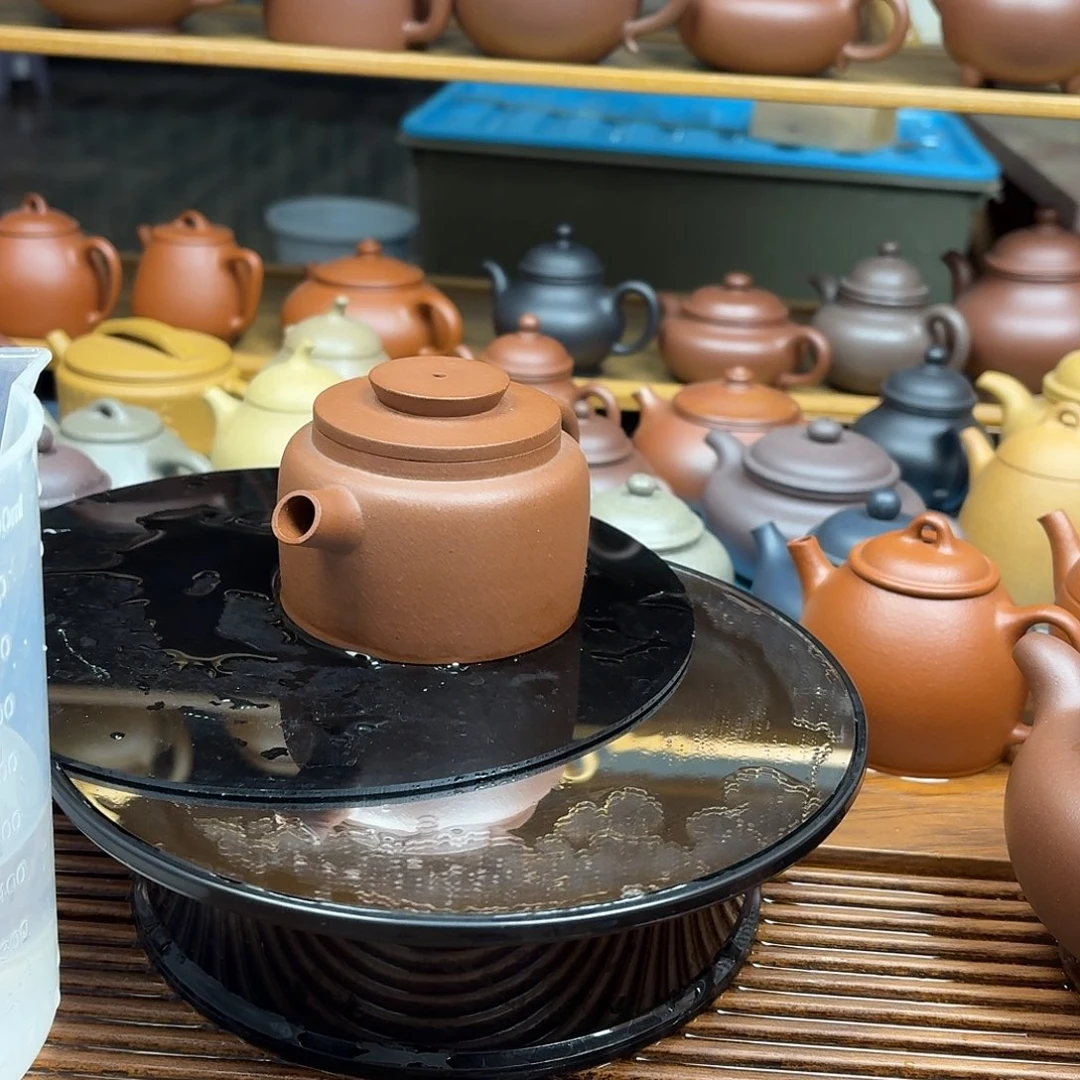 紫砂茶壶半手工制作