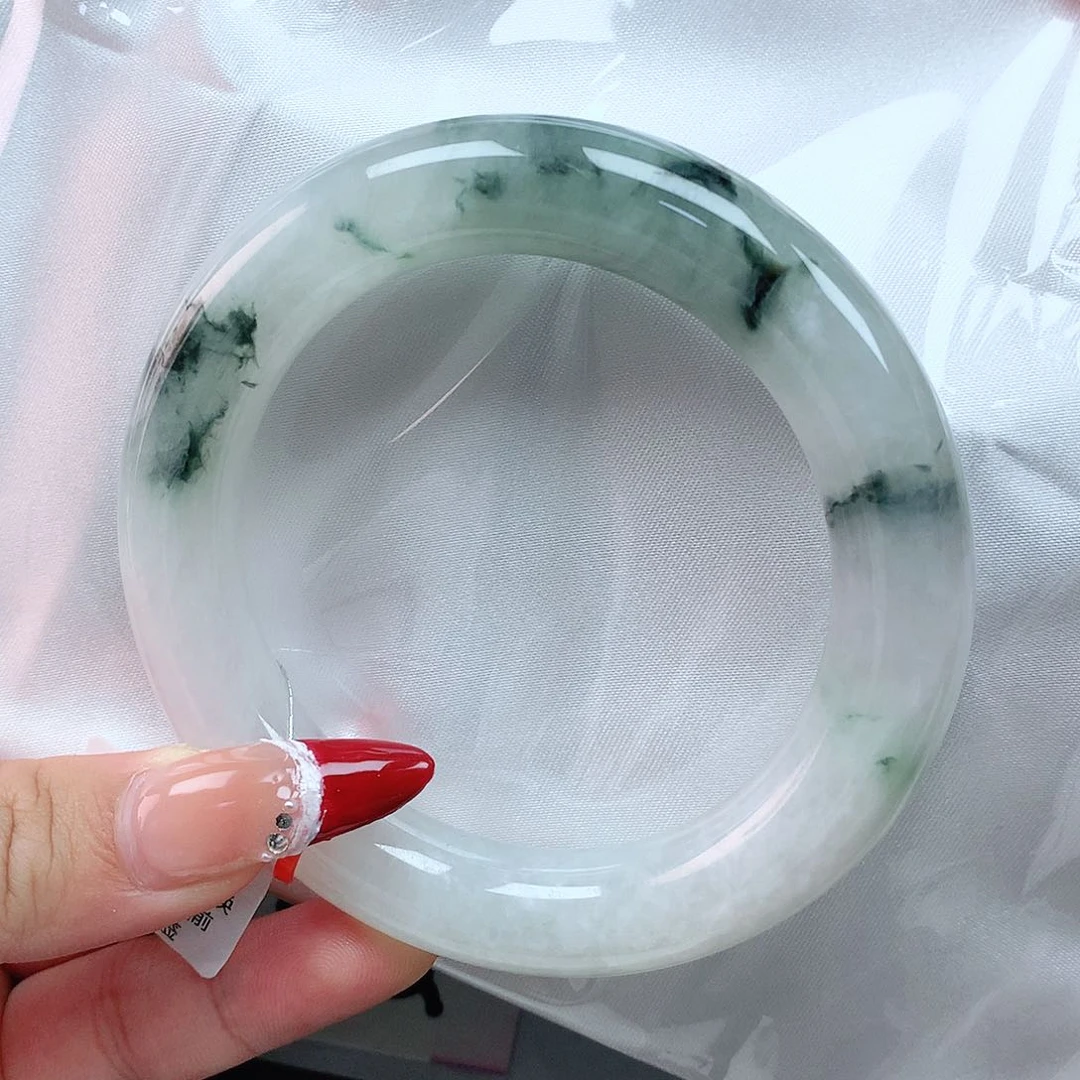 翡翠手镯未镶嵌59胖