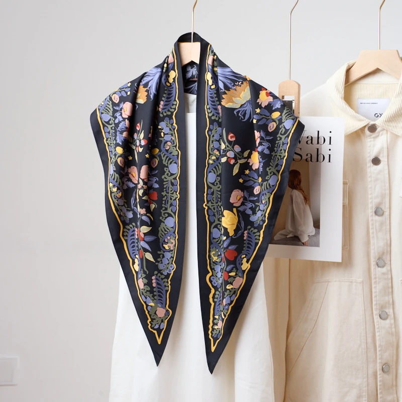 新款高级感法式花朵印花三角巾老钱风腰带时尚头巾女士仿真丝丝巾