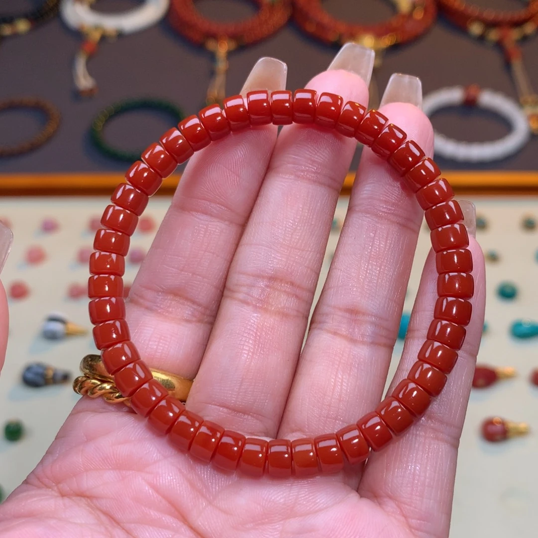 南红玛瑙未镶嵌颈饰