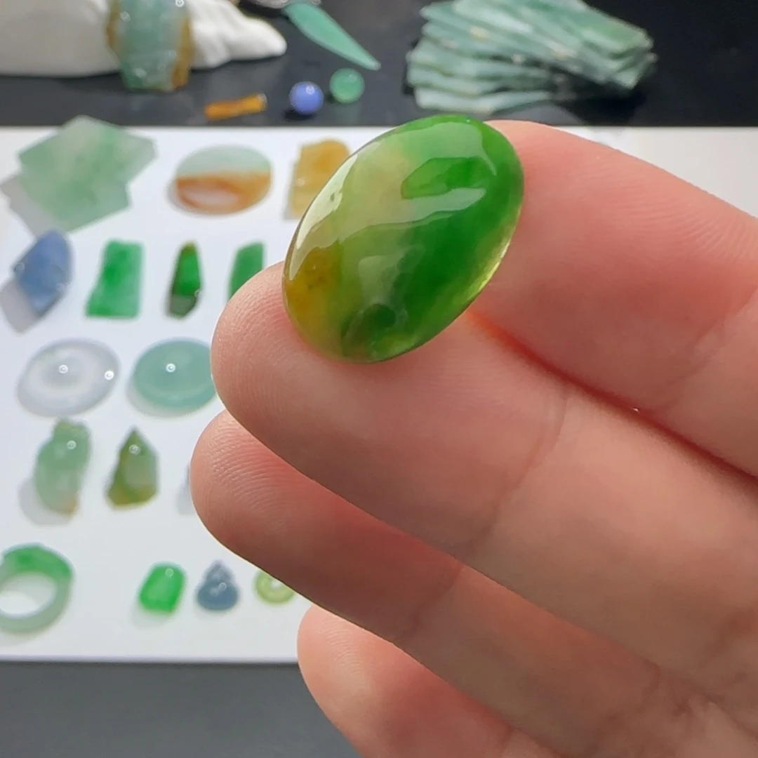 定制翡翠未镶嵌材料