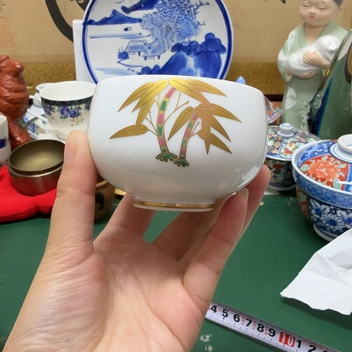 在***7中古工艺品精选瓷器
