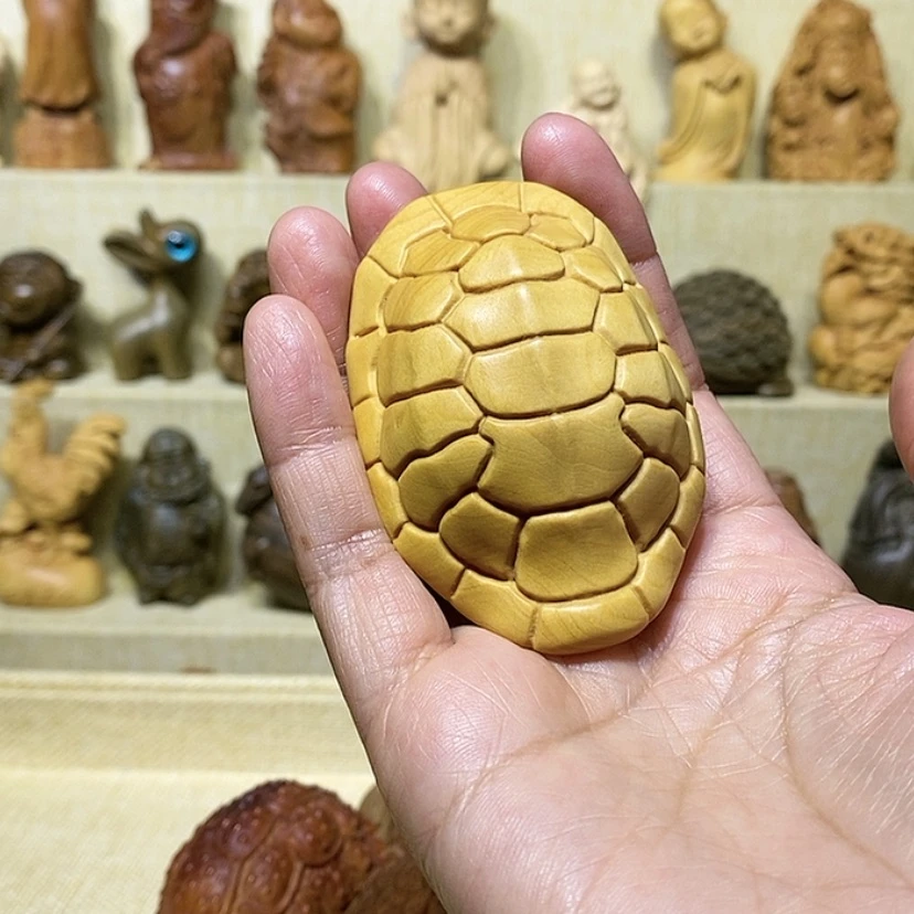 【闪购商品】黄杨木黑*黑富甲手把件