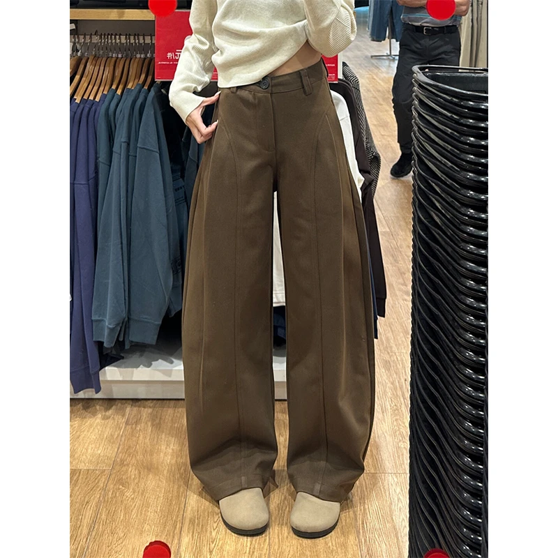 咖色毛呢压褶阔腿贝斯裤女2025秋冬季新款高腰显瘦加厚休闲弯刀裤