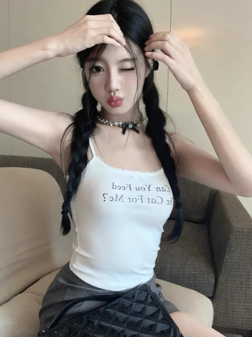 蕾丝字母带胸背一体弹性甜辣背心