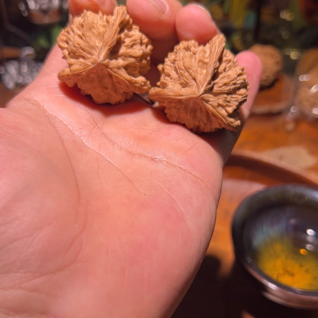 吊坠文玩核桃39全品盘山正奔（三棱）