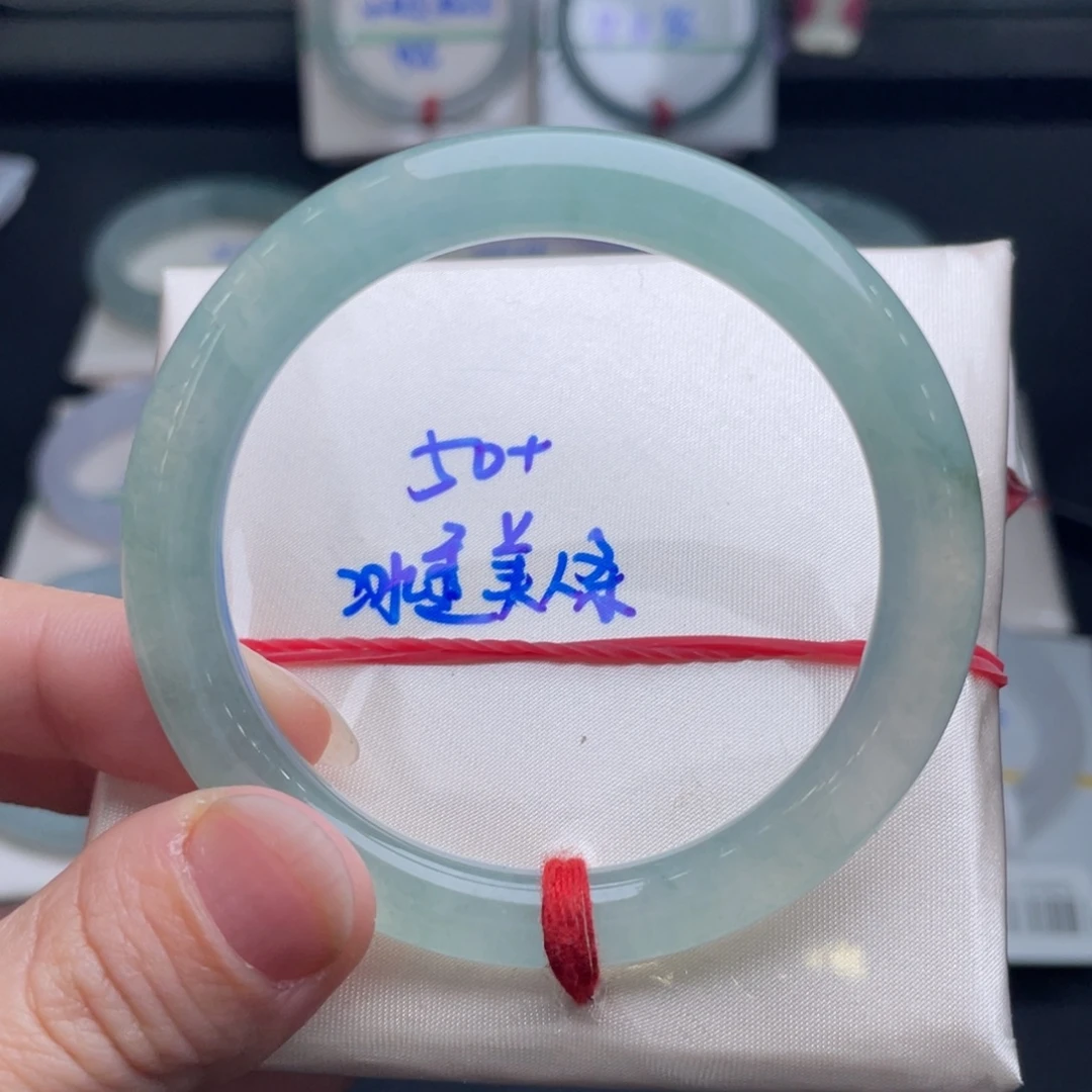 翡翠未镶嵌手镯翡翠手镯65