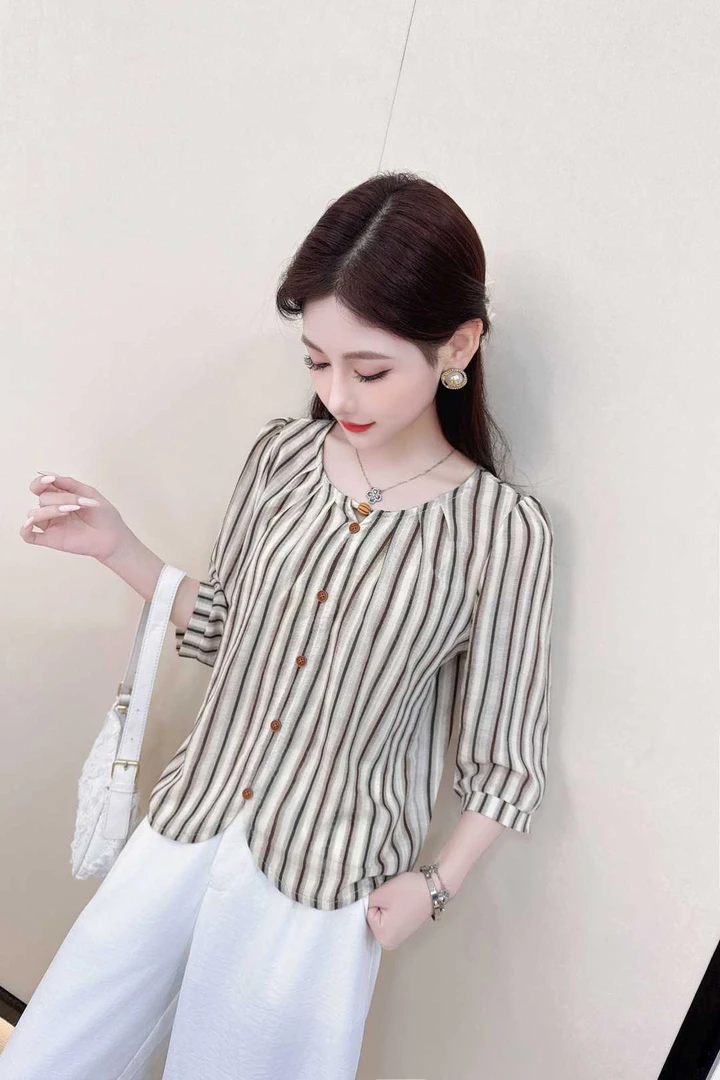 时尚条纹七分袖衬衫女秋季新款显瘦气质百搭宽松上衣7888