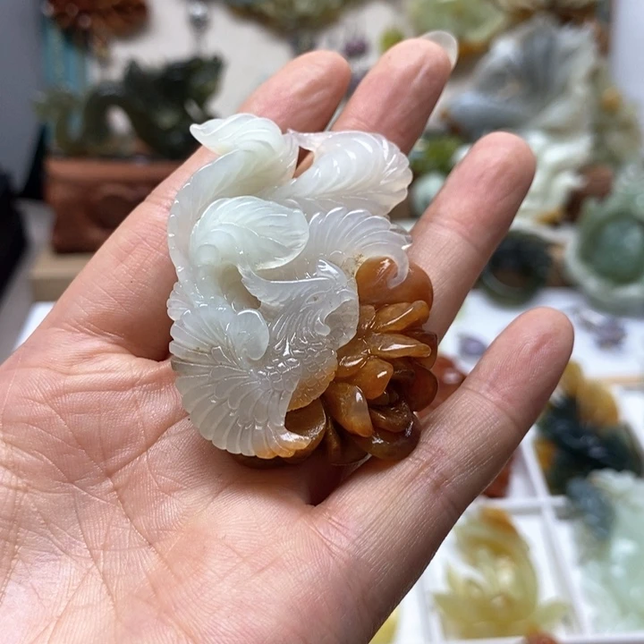 未镶嵌蛇纹石玉颈饰