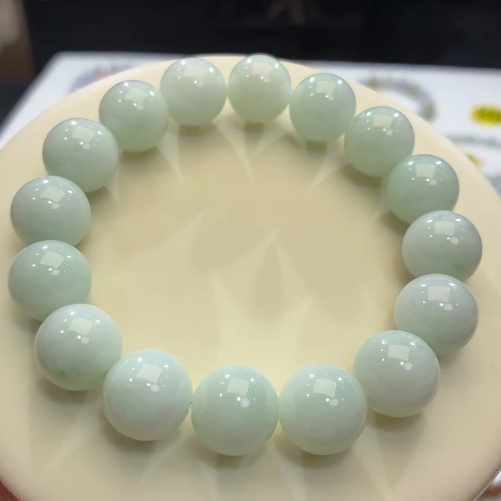 翡翠未镶嵌手链冰胶浅绿卡13.8
