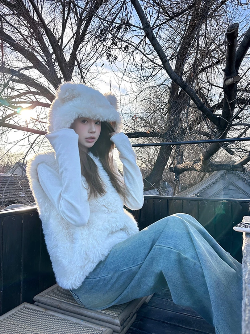 2025秋冬季新款羊羔毛马甲女小熊连帽坎肩小个子甜美可爱外套背心