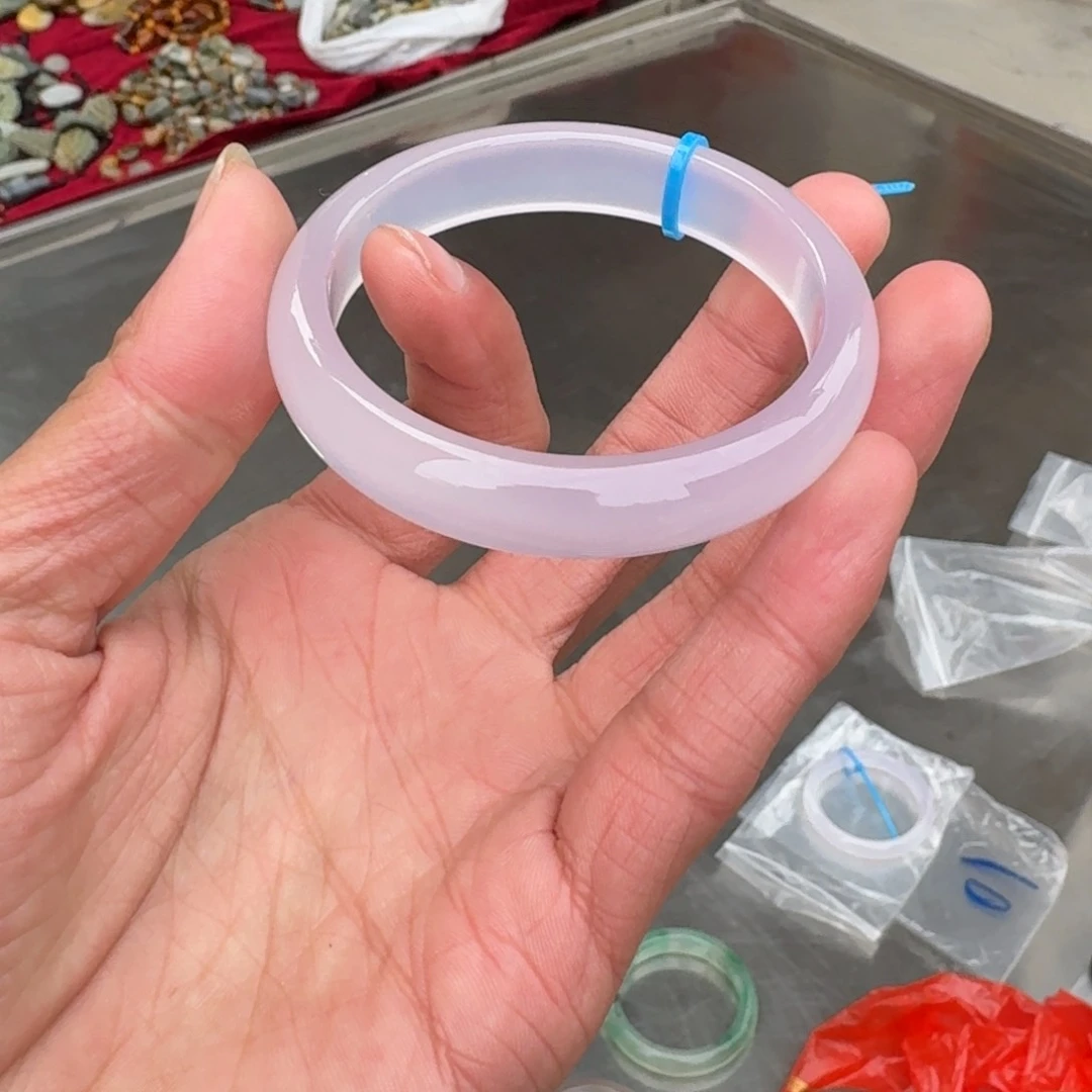 玛瑙/玉髓手镯未镶嵌?****?17