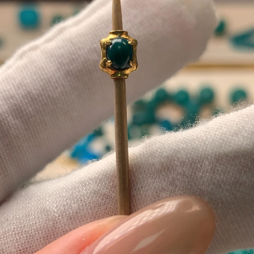 绿松石18K金镶嵌配饰