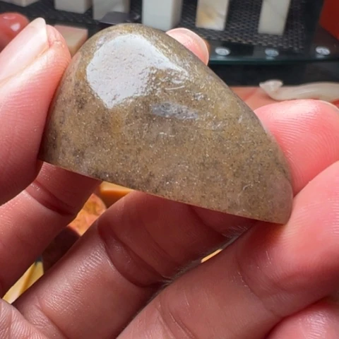 老挝石我们的确是一