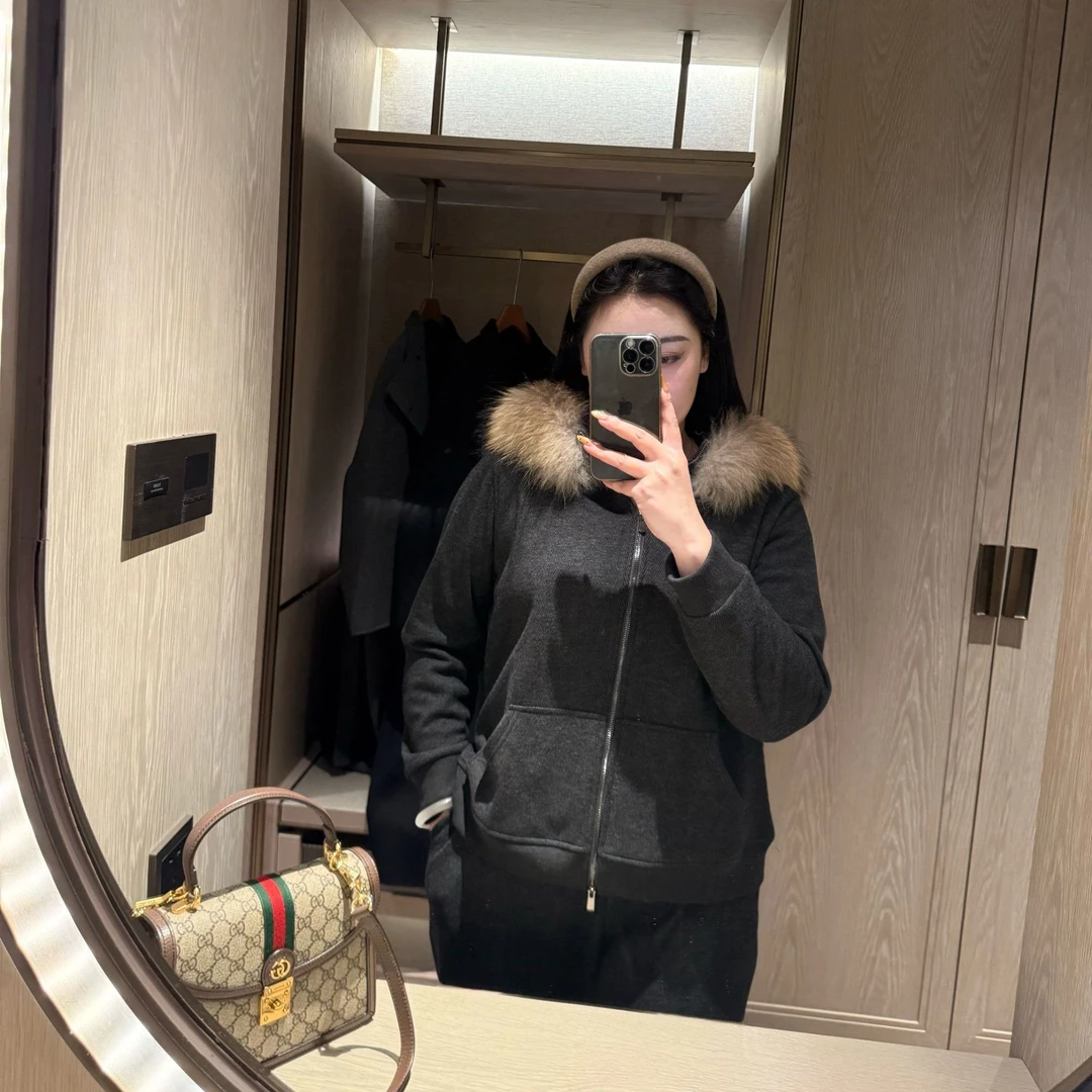 真毛领羊毛混纺连帽套装大码女装高级感百搭通勤