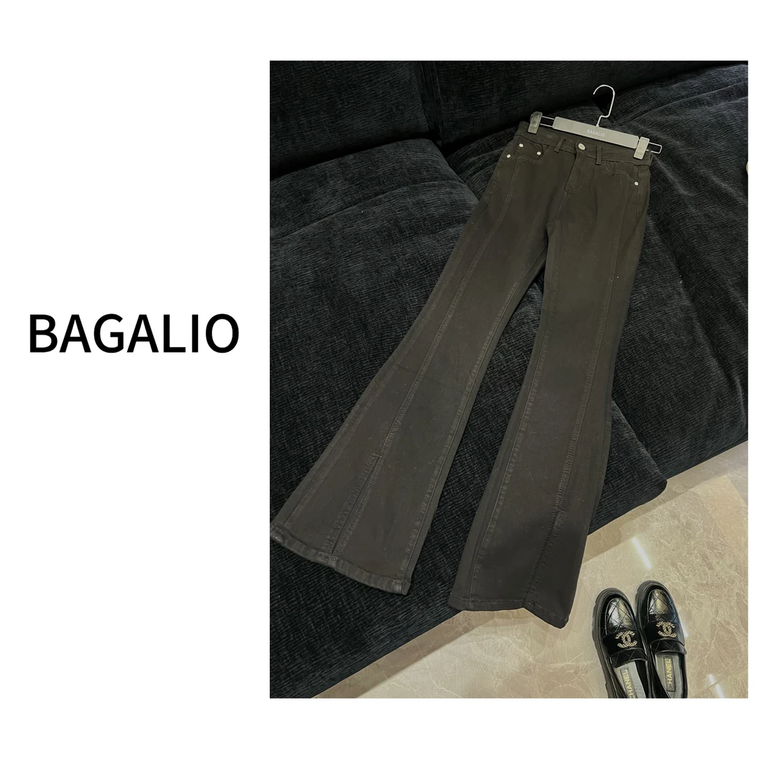 【BAGALIO】修身弹力开叉牛仔微喇裤 430
